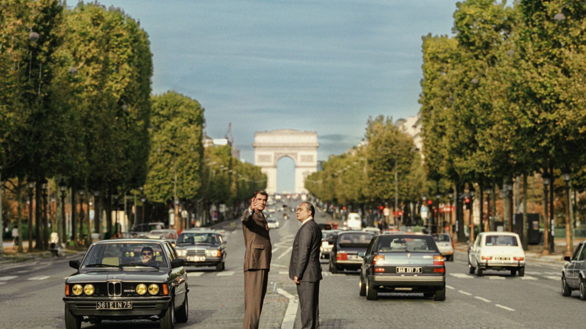 L'INCONNU DE LA GRANDE ARCHE DE S. DEMOUSTIER