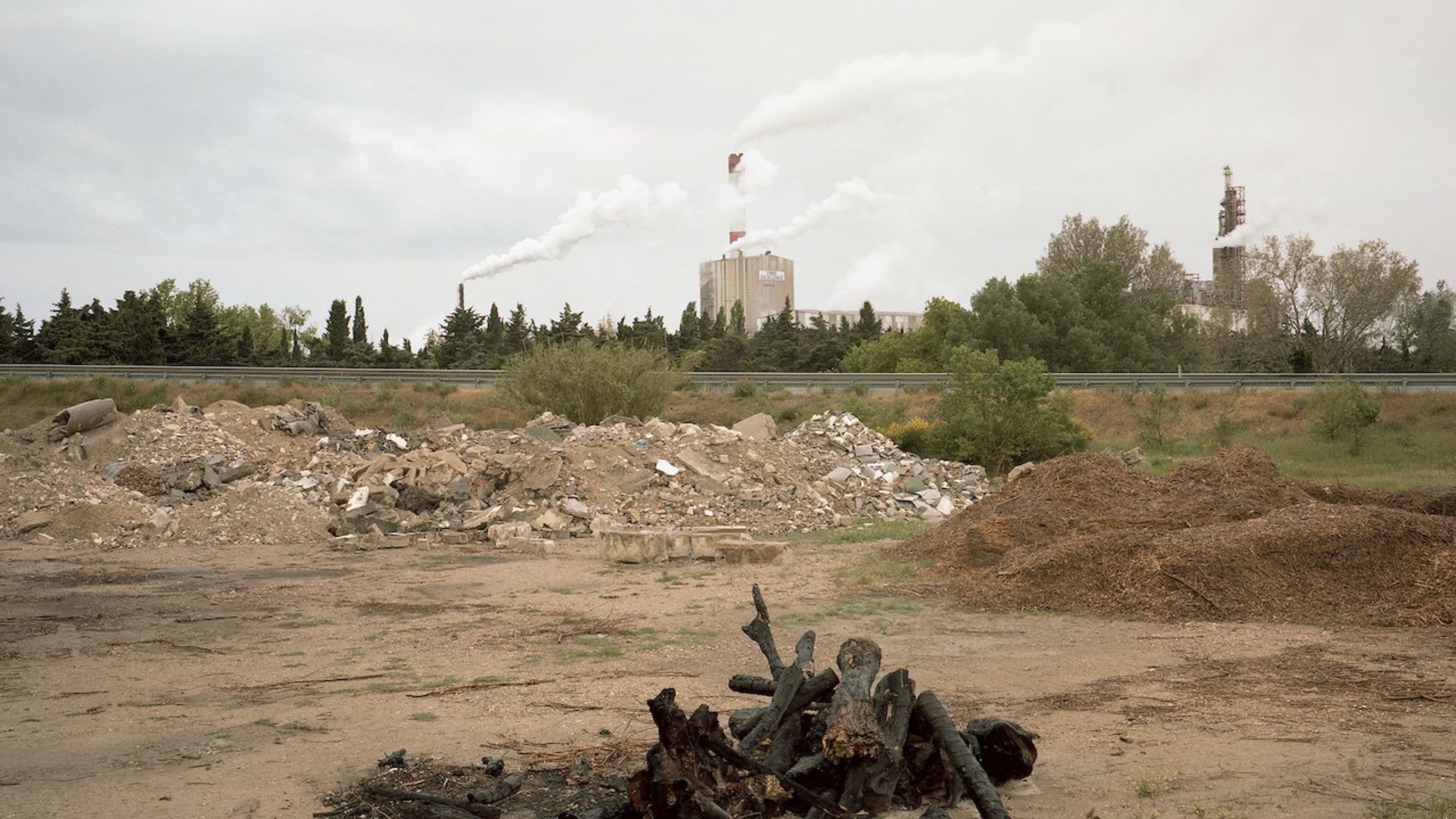 STANDARD : REGARD PHOTOGRAPHIQUE SUR UN TERRITOIRE